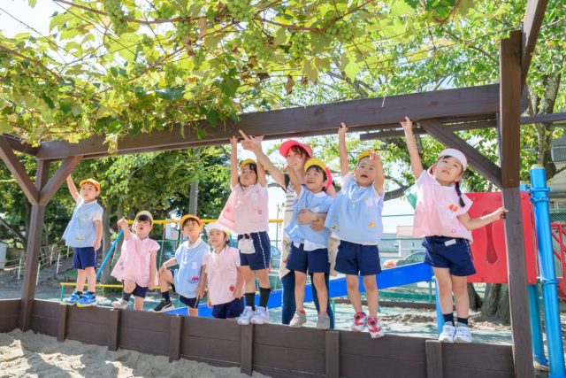名取第一幼稚園　女の子　制服 幼稚園部｜幼保連携型なとり認定こども園・第二こども園｜名取市